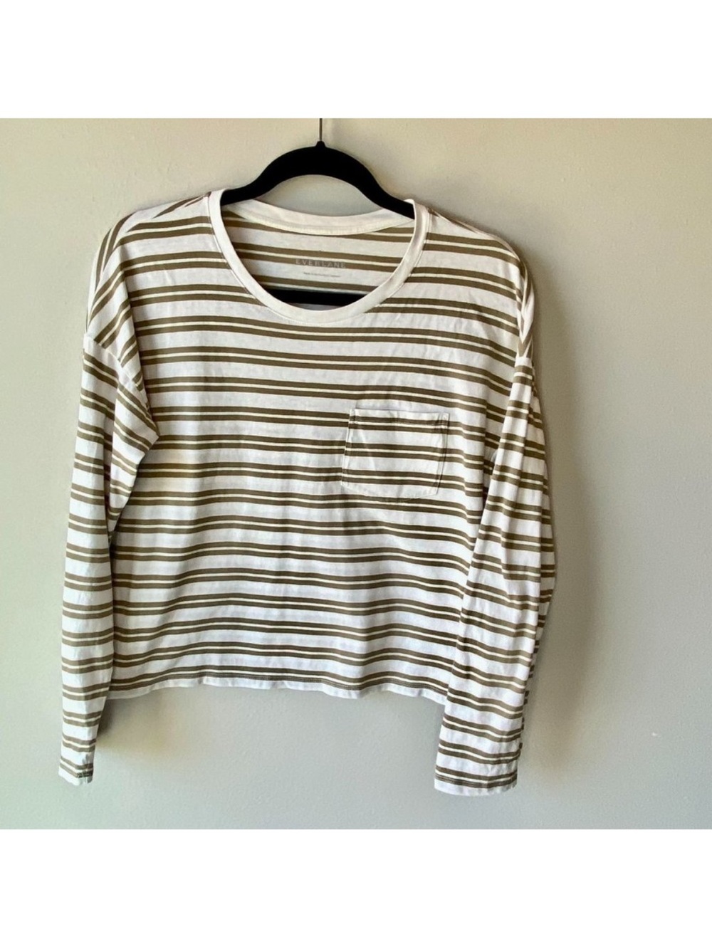 Everlane Medium Cropped Olive Striped Long Sleeved Tee